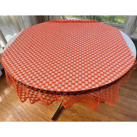 Vintage 70s orange curtains, square geometric mesh, groovy sheer, pair of panels - Picture 4 of 10